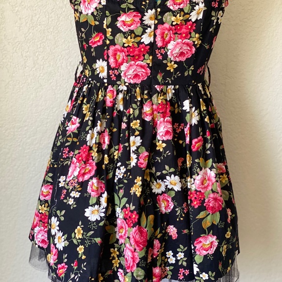 SOLD floral black ruffle minidress sz S - Picture 8 of 8